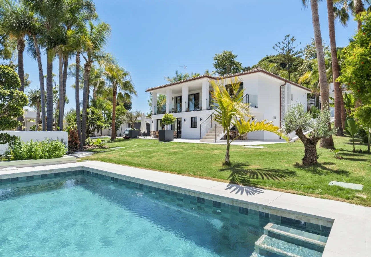 Villa Verdant in San Pedro de Alcántara, Marbella — photo 1